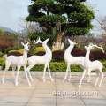Escultura de resina de ciervos sika